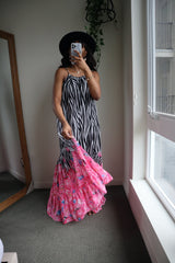 Santorini Vibes Maxi Print Dress || Black/White - Rehabcouture